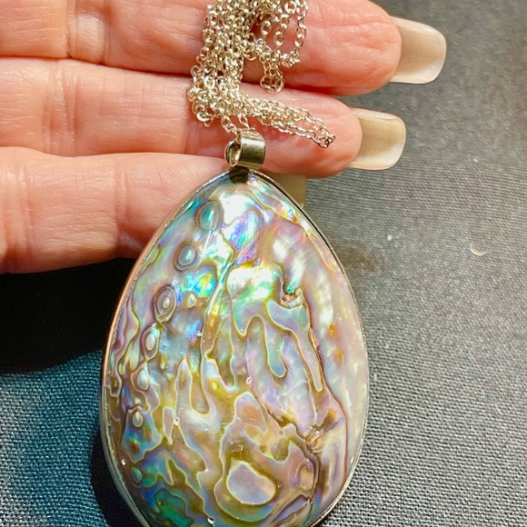 Abalone Shell and Sterling Pendant - Picture 2 of 6